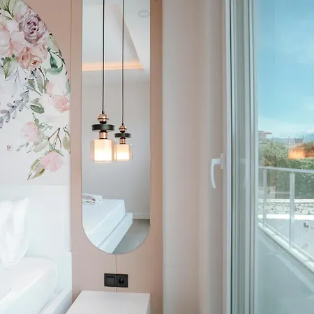 Kanyon Peninsula Vila *