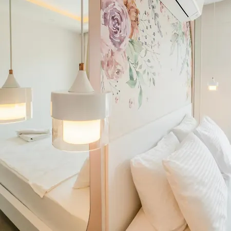 Kanyon Peninsula Vila *