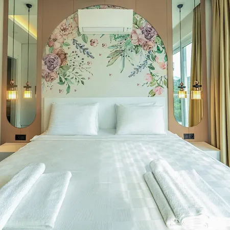 Vila Kanyon Peninsula