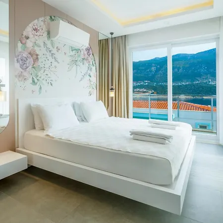 Kanyon Peninsula Kaş