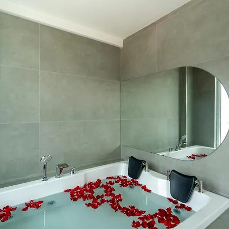 Kanyon Peninsula Vila *